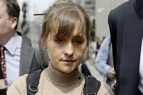 allison mack sexy|Allison Mack Sentenced To Three Years For Role In NXIVM Sex。